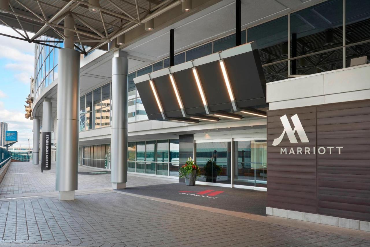 Toronto Marriott City Centre Hotel Экстерьер фото