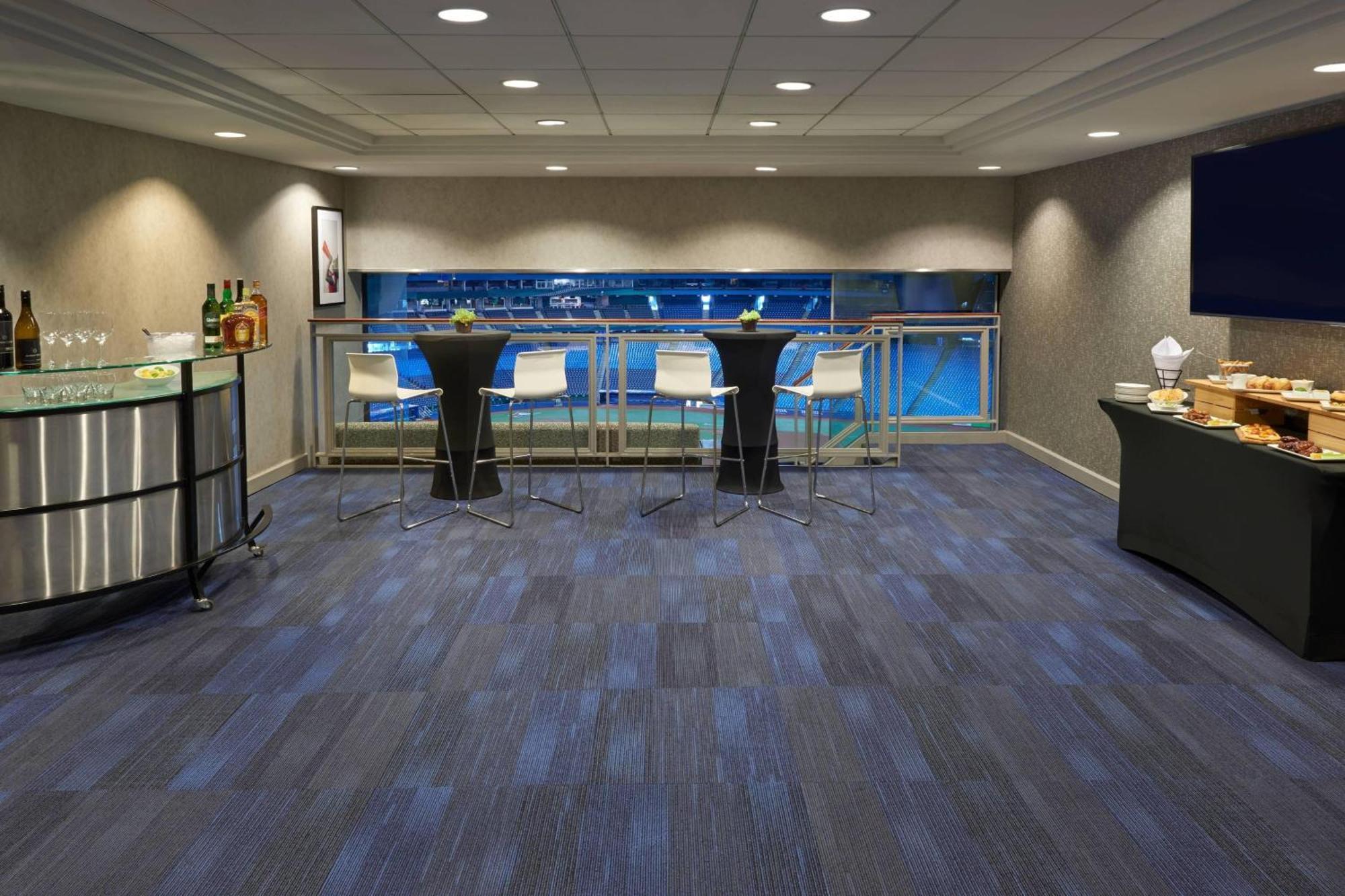 Toronto Marriott City Centre Hotel Экстерьер фото